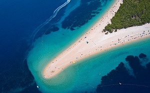 Zlatni rat, Brač. (C) Emich